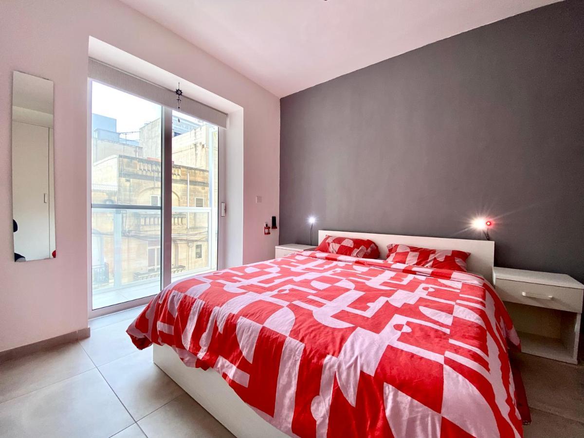 Pietà Central Private En-Suite With Balcony In Shared Residence מראה חיצוני תמונה