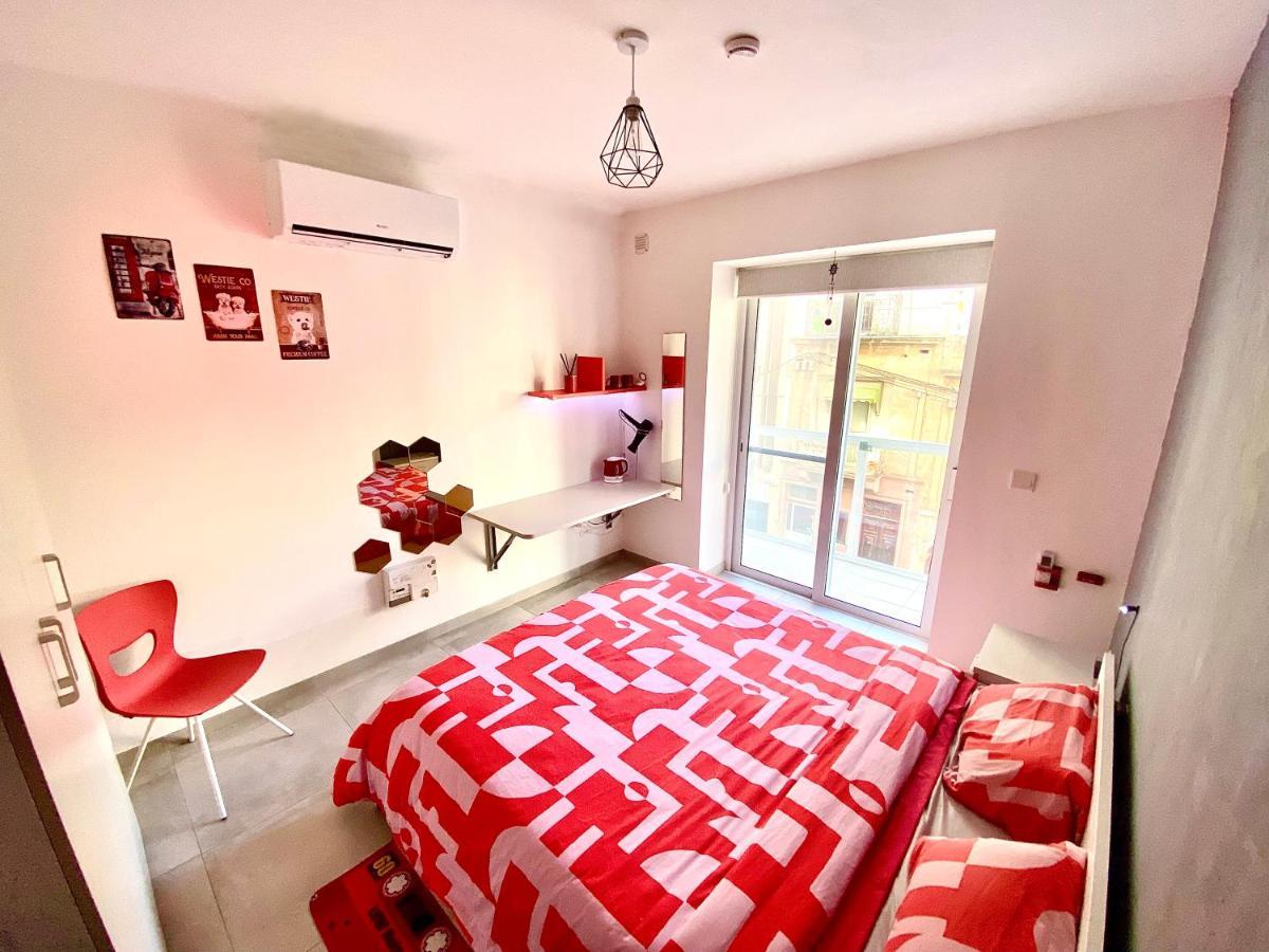 Pietà Central Private En-Suite With Balcony In Shared Residence מראה חיצוני תמונה